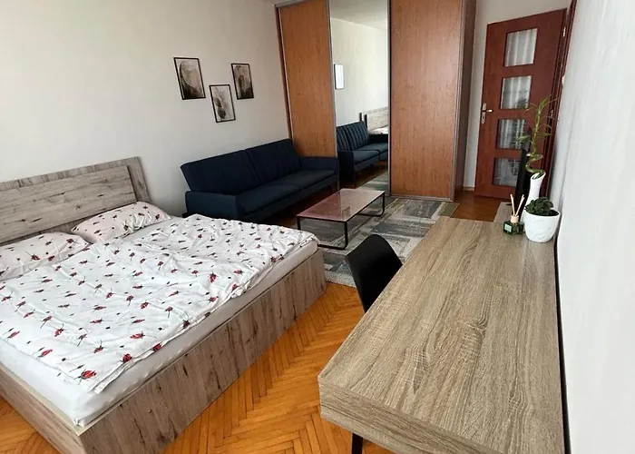 아파트 Simplestay With Parking